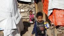 أطفال يمنيون نازحون في اليمن (محمد حمود/ Getty)