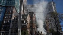 مبنى في كييف دمرته طائرات مسيرة روسية (Getty)