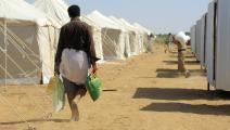 نازحون يمنيون في مخيم في مأرب (فرانس برس)