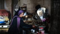 تدهور معيشة سكان غزة (عبد الحكيم أبو رياش/العربي الجديد)