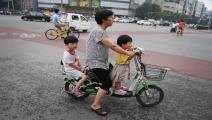 سياسة إلزام الأسر بإنجاب طفلين بالصين ستتوقف(غريغ بيكر/فرانس برس)