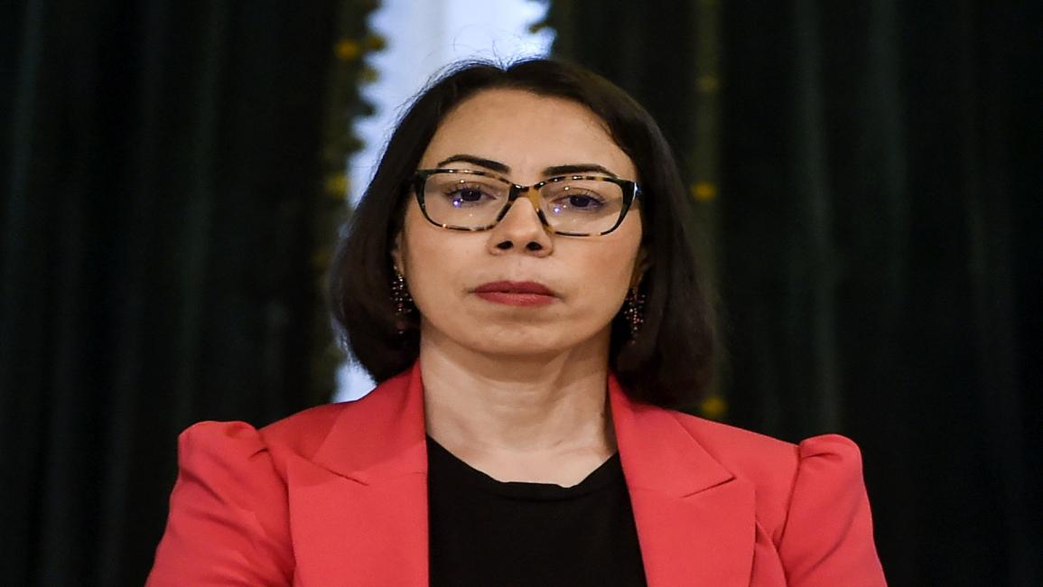 مديرة الديوان الرئاسي التونسي، نادية عكاشة في قصر قرطاج (2/9/2020/ فرانس برس)