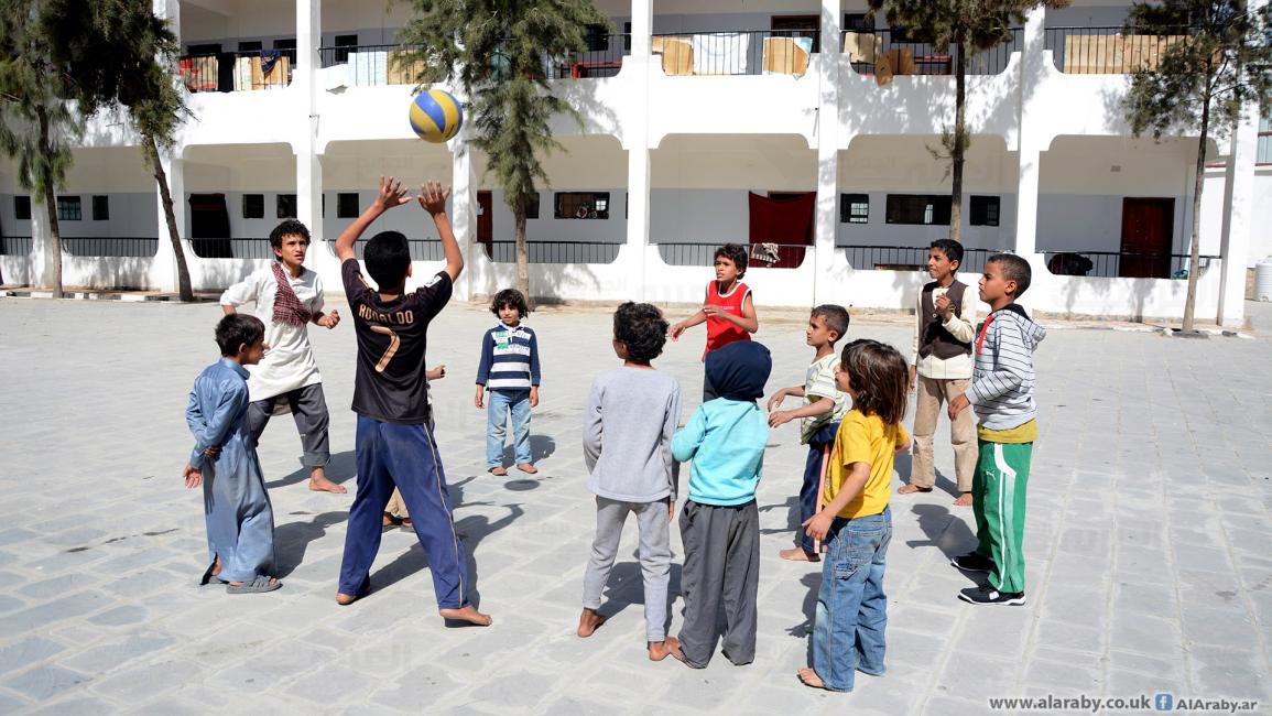 أطفال يمنيون 1 - اليمن - مجتمع
