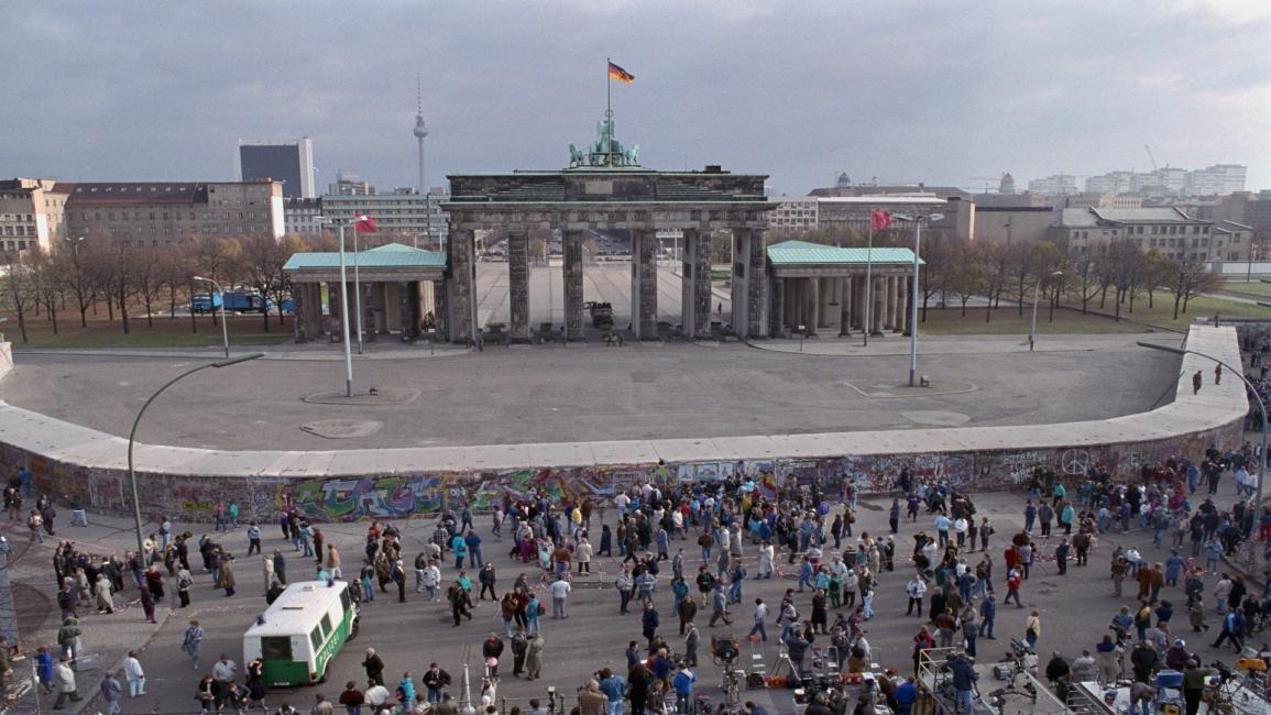 جدار برلين/غيتي/مجتمع