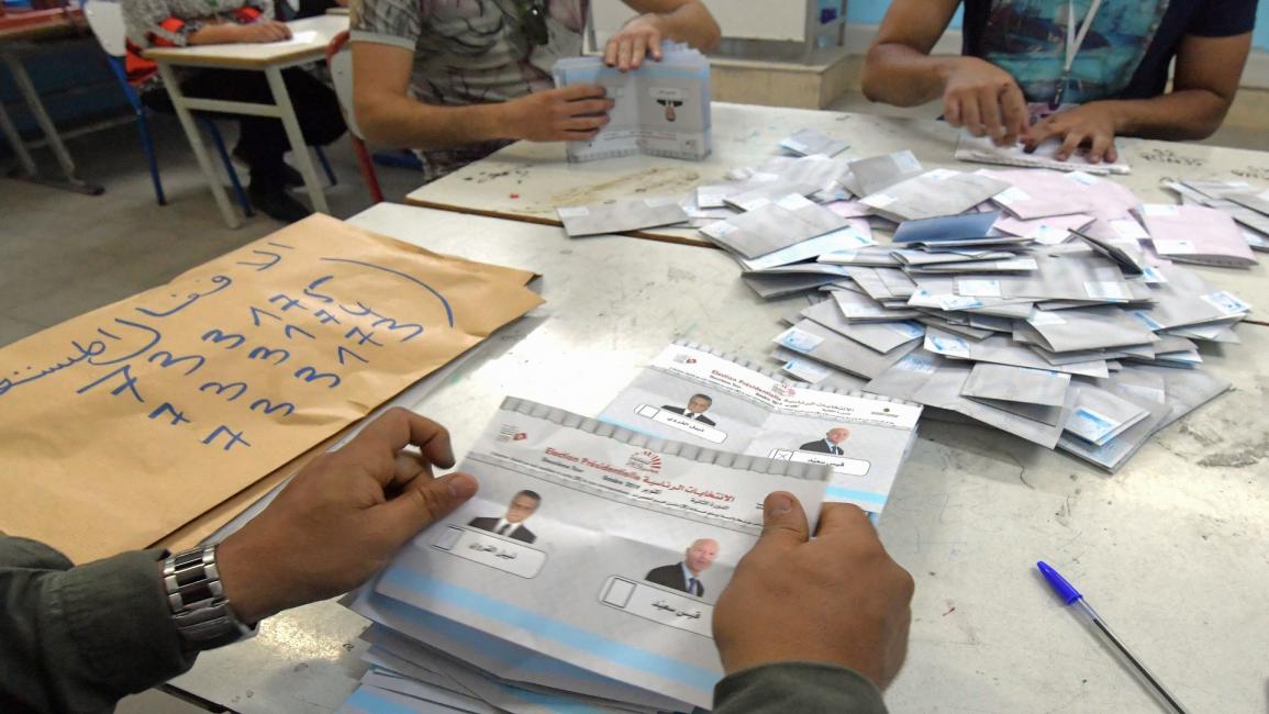 فرز نتائج الانتخابات التونسية-سياسة-فتحي بلعيد/فرانس برس