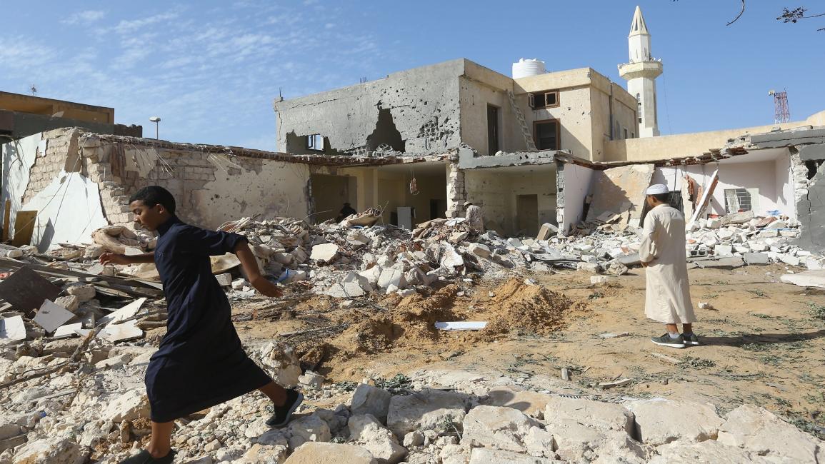 قصف طرابلس (محمود تركية/فرانس برس)