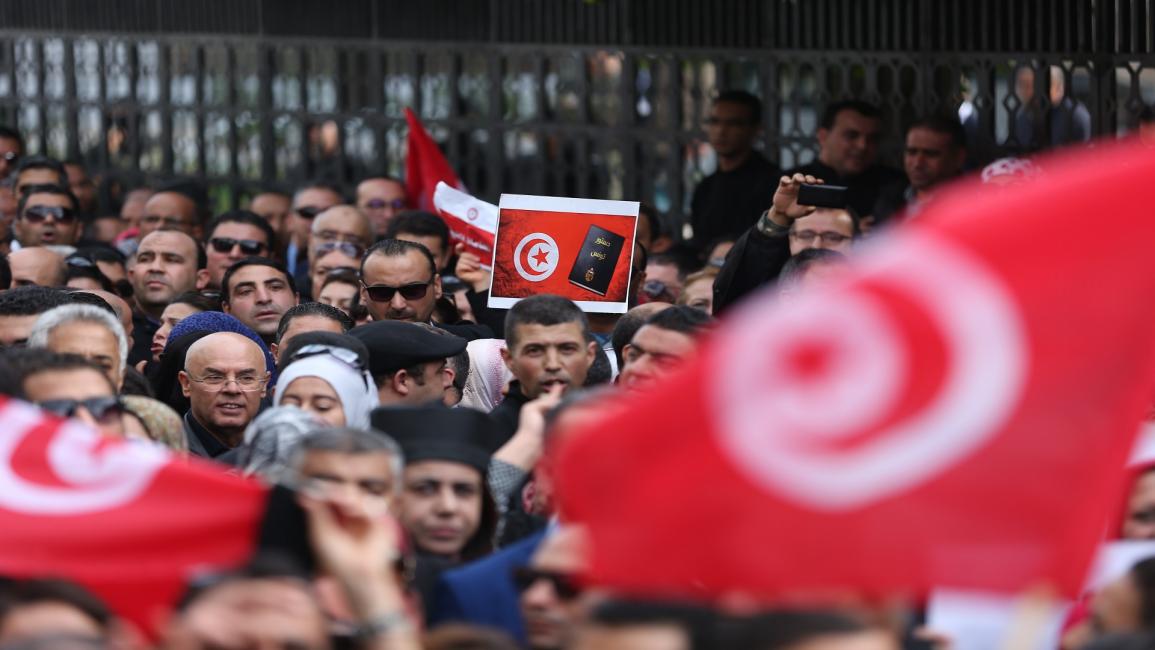 إضراب/ تونس/ سياسة/ 12-2016