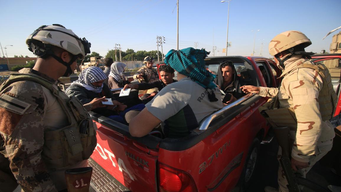 عمليات تفتيش يقوم بها الجيش العراقي(حيدر محمد علي/فرانس برس)
