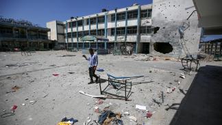 إحدى مدارس "أونروا" بعد قصفها من قبل جيش الاحتلال الإسرائيلي (مجدي فتحي/Getty)