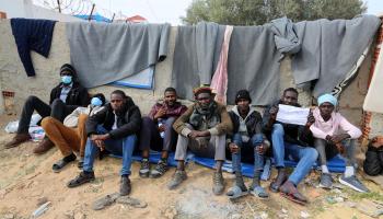 اعتصام لاجئين في تونس في فبراير 2022 (فتحي الناصري/فرانس برس)