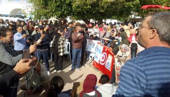 وقفة في جرجيس في تونس مطالبة بكشف مفقودي مركب الهجرة (فيسبوك)