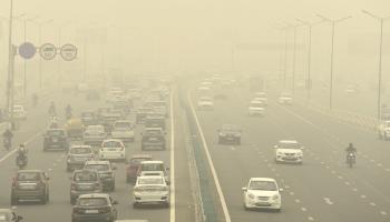 ضباب دخاني وتلوث هواء في نيودلهي في الهند (أسوشييتد برس)