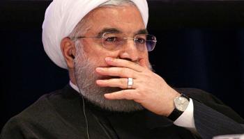 العقوبات تضغط بقوة على حكومة حسن روحاني (فرانس برس)