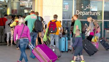 السياح تغادر تونس من مطار النفيضة الدولي بعد الحادث