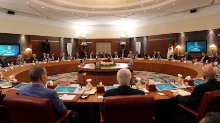 خلال لقاء تبون مع رؤساء الأحزاب السياسية 21 مايو 2024 (الرئاسة الجزائرية)