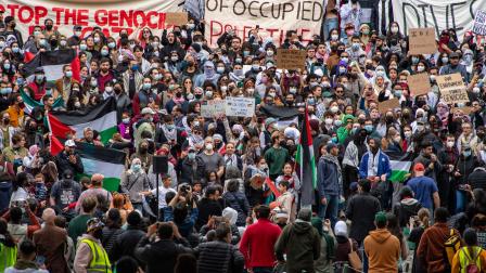 احتجاج الطلاب المؤيدين لفلسطين في هارفرد في أكتوبر 2023 (جوزف بريسيوزو/ فرانس برس)