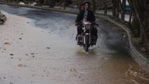 أمطار اليمن.. لهو وتشرّد ودمار ورزق